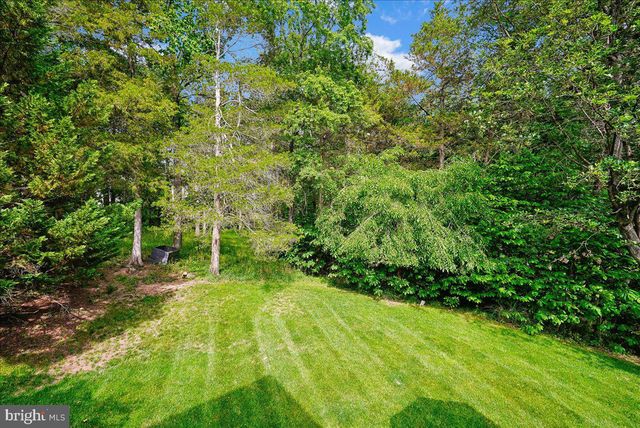 43625 EMERALD DUNES PL, Leesburg, VA 20176