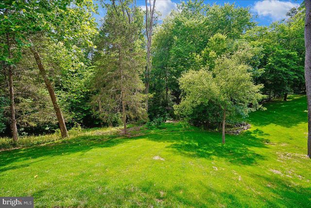 43625 EMERALD DUNES PL, Leesburg, VA 20176