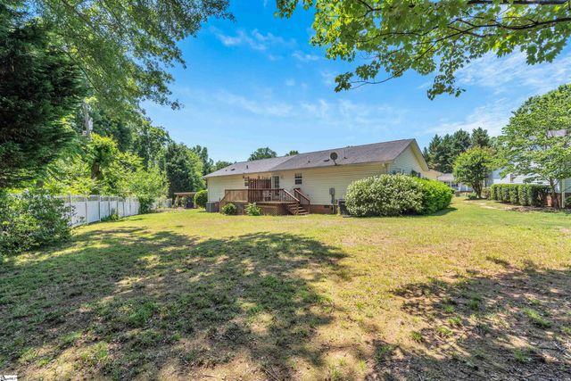 105 Old Keith Court, Mauldin, SC 29662