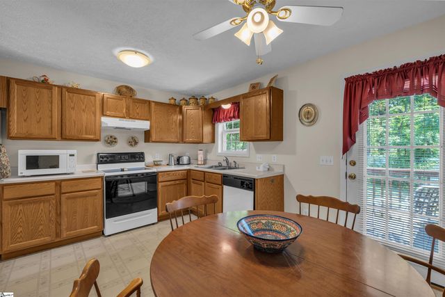 105 Old Keith Court, Mauldin, SC 29662