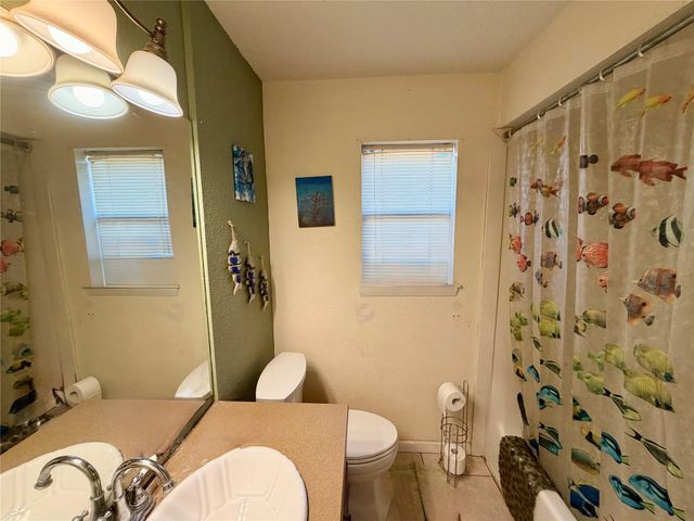 1201 N Heron Drive, Seabrook, TX 77586