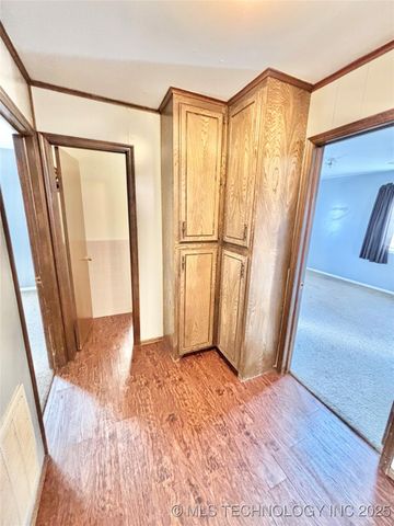 1000 N Bermuda Drive, Stigler, OK 74462