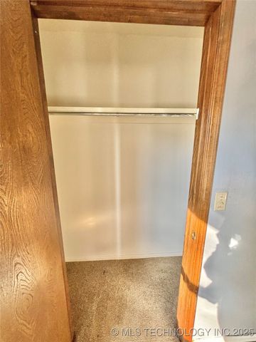 1000 N Bermuda Drive, Stigler, OK 74462