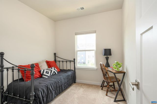 1942 LOIS LN, Charlottesville, VA 22911