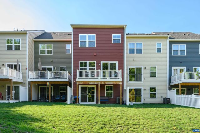 1942 LOIS LN, Charlottesville, VA 22911