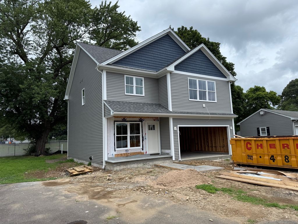 46 Wakeley Street, Shelton, CT 06484