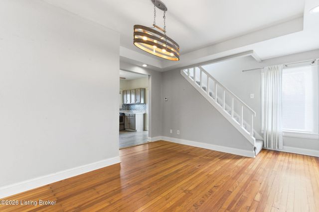 2613 S 5th St, Louisville, KY 40208