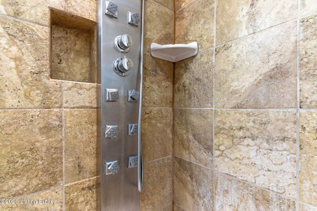 2613 S 5th St, Louisville, KY 40208