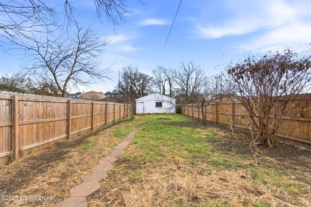 2613 S 5th St, Louisville, KY 40208