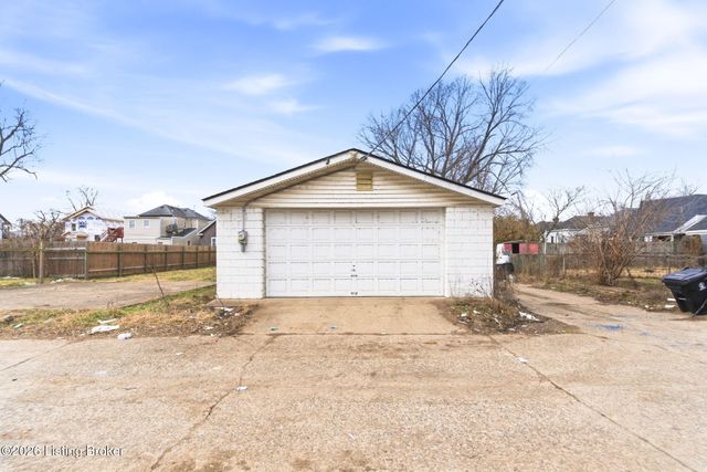 2613 S 5th St, Louisville, KY 40208
