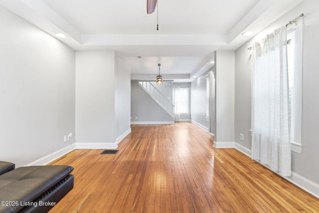 2613 S 5th St, Louisville, KY 40208