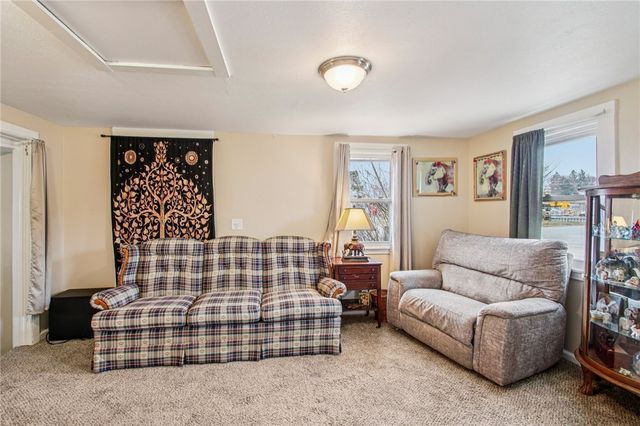 256 Breezeway Drive, Irondequoit, NY 14622