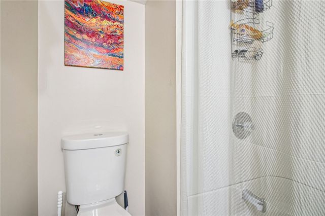 256 Breezeway Drive, Irondequoit, NY 14622