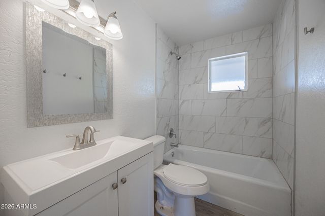 1140 W 7TH Street, Mesa, AZ 85201