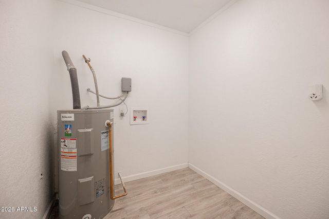 1140 W 7TH Street, Mesa, AZ 85201