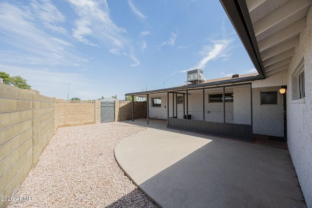 1140 W 7TH Street, Mesa, AZ 85201