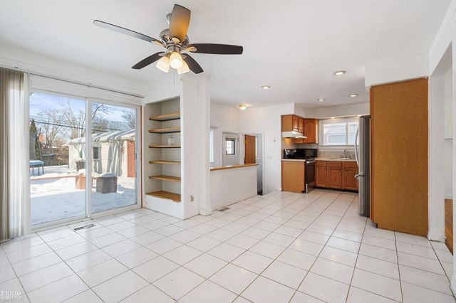 26703 Dover Court, Warren, MI 48089