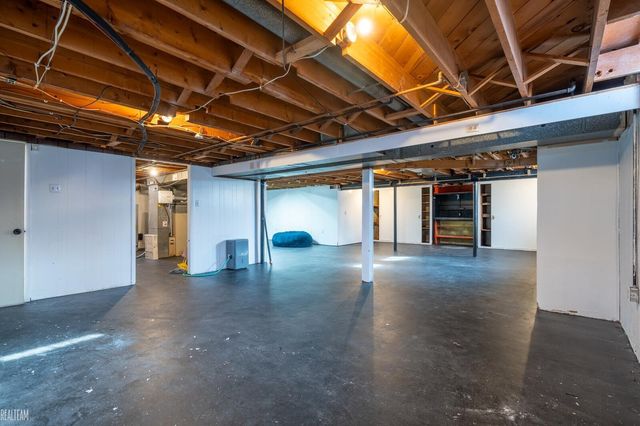 26703 Dover Court, Warren, MI 48089