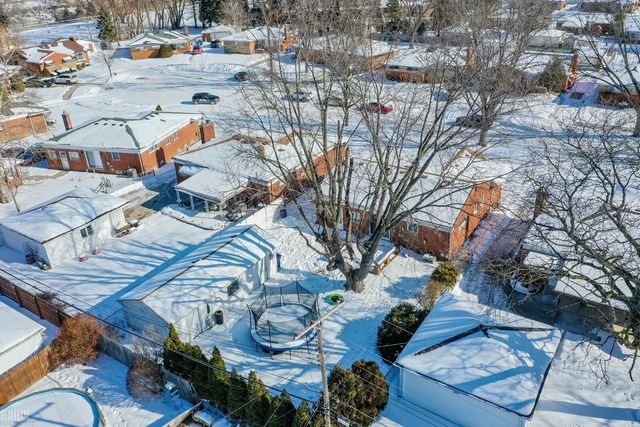 26703 Dover Court, Warren, MI 48089