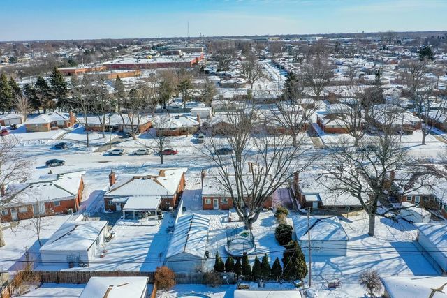 26703 Dover Court, Warren, MI 48089