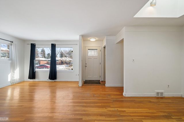 26703 Dover Court, Warren, MI 48089