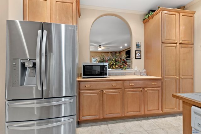 4105 FARVIEW DR, Rapid City, SD 57702