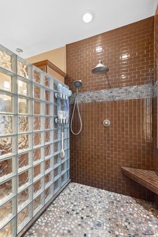 4105 FARVIEW DR, Rapid City, SD 57702