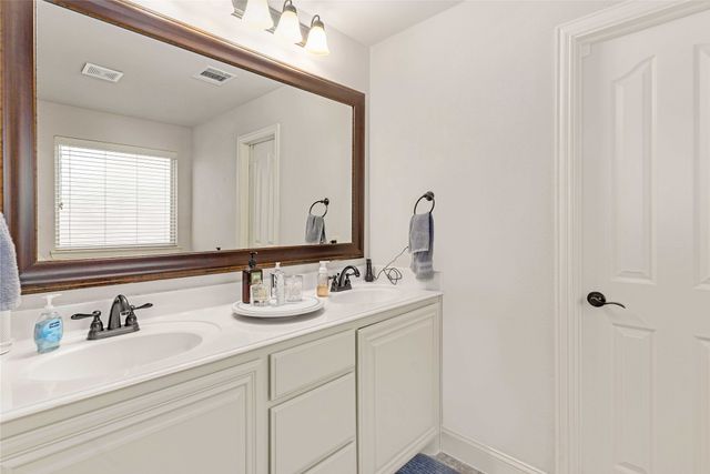 3445 Varsity Drive, Oak Point, TX 75068