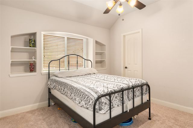 3445 Varsity Drive, Oak Point, TX 75068