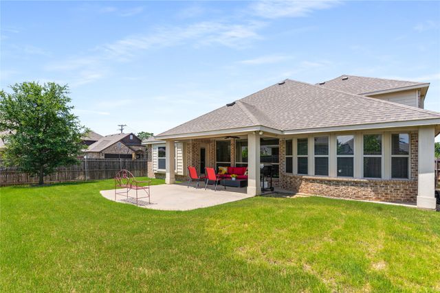 3445 Varsity Drive, Oak Point, TX 75068