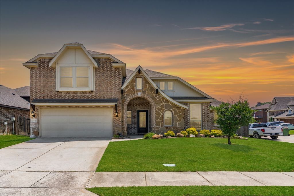 3445 Varsity Drive, Oak Point, TX 75068