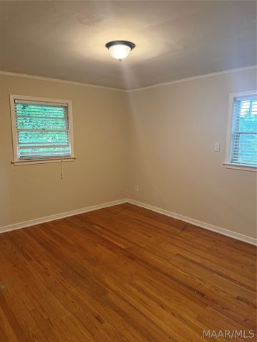 130 E Salem Drive, Montgomery, AL 36109
