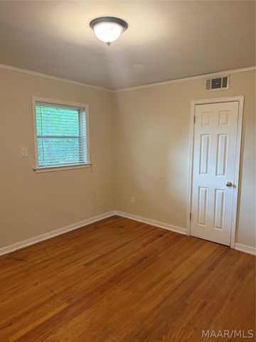 130 E Salem Drive, Montgomery, AL 36109
