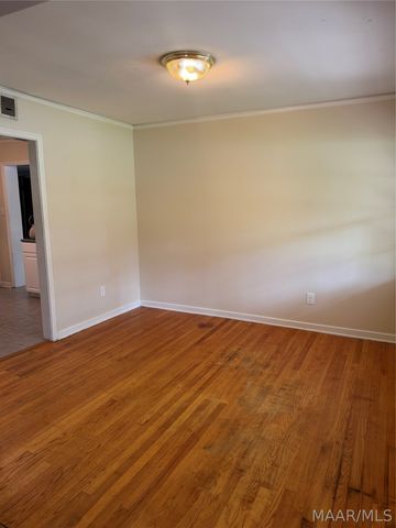 130 E Salem Drive, Montgomery, AL 36109