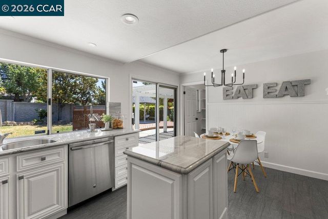 166 Winged Foot Pl, San Ramon, CA 94583