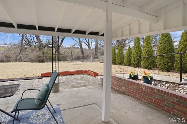 4100 Whippoorwill Drive, St Louis, MO 63123