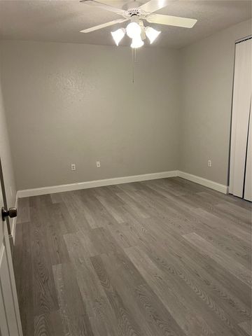 6694 W Sample Road 6694, Coral Springs, FL 33067