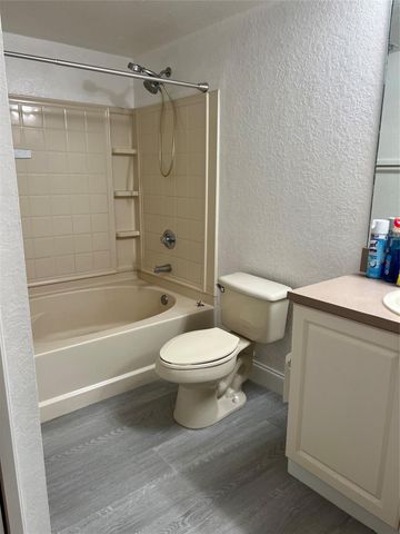 6694 W Sample Road 6694, Coral Springs, FL 33067