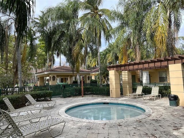 6694 W Sample Road 6694, Coral Springs, FL 33067