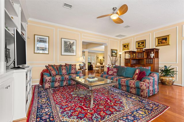 3902 Haven Pines Drive, Kingwood, TX 77345