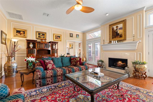 3902 Haven Pines Drive, Kingwood, TX 77345