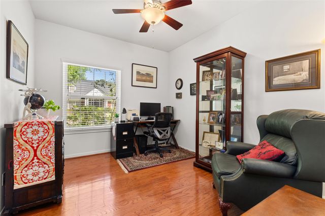 3902 Haven Pines Drive, Kingwood, TX 77345