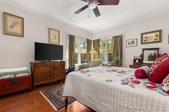 3902 Haven Pines Drive, Kingwood, TX 77345