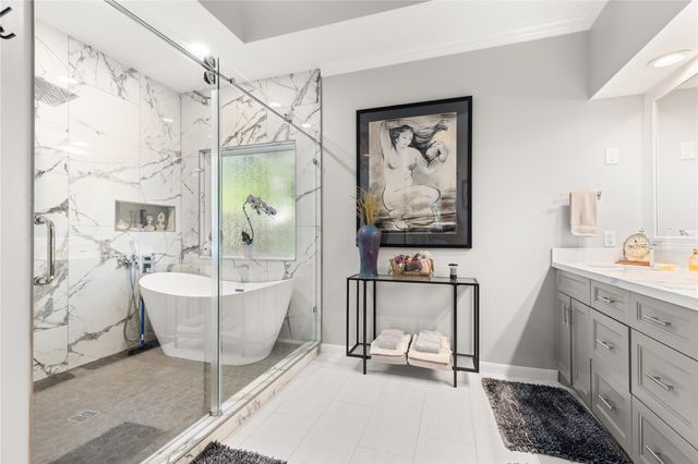 3902 Haven Pines Drive, Kingwood, TX 77345