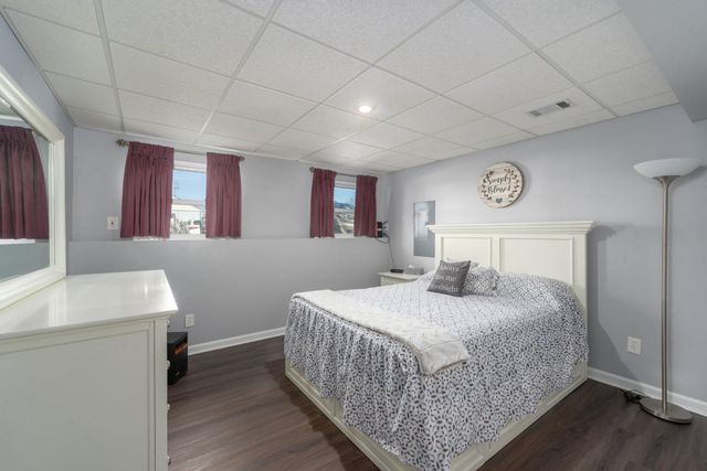 202 ST MARYS RD, Essex, MD 21221