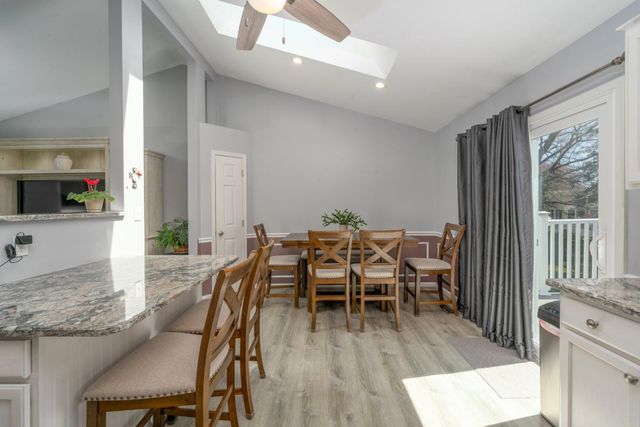 202 ST MARYS RD, Essex, MD 21221