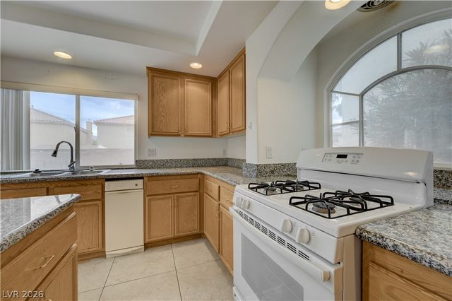 7866 Nautilus Shell Street, Las Vegas, NV 89139