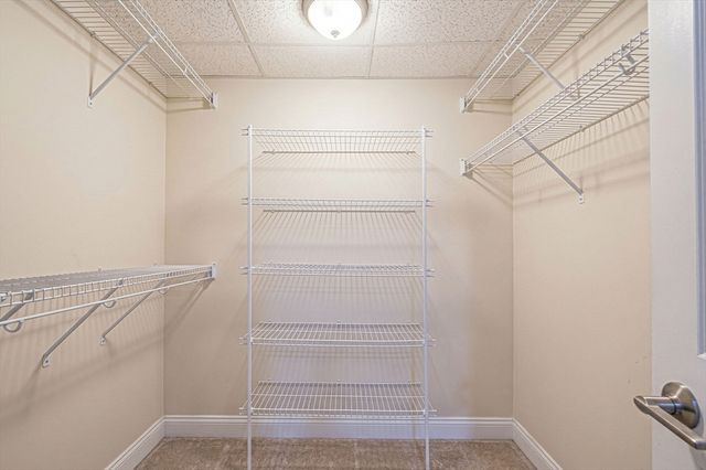 365 Newport Ave 303, Quincy, MA 02170