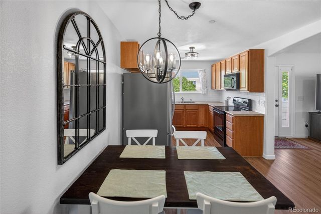 4825 Hahns Peak Drive 202, Loveland, CO 80538