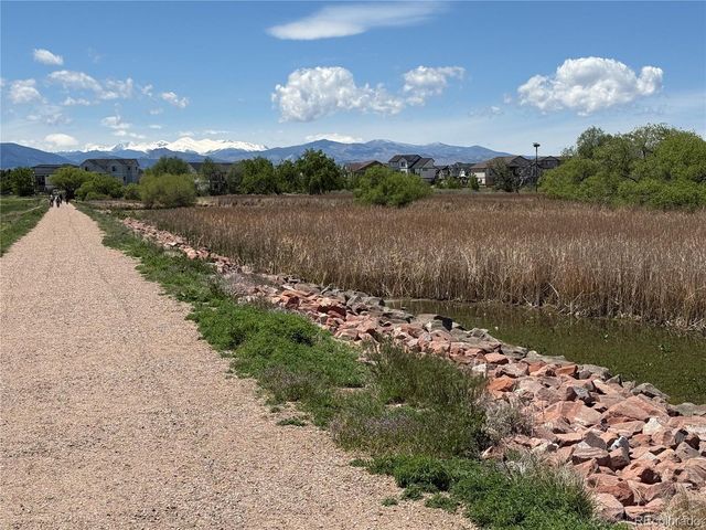 4825 Hahns Peak Drive 202, Loveland, CO 80538